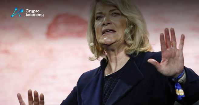 Senator Lummis Calls for Clear Crypto Guidelines Following XRP Decision